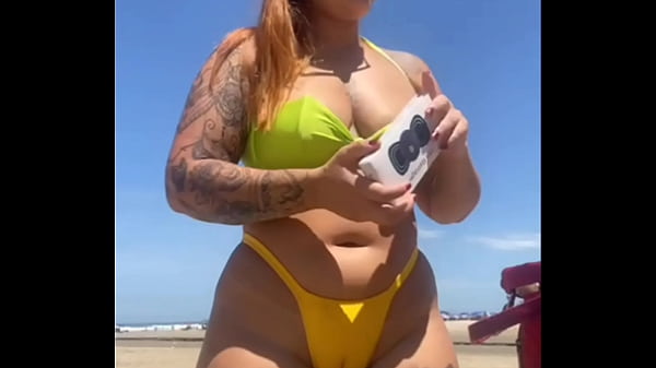 Image Hoje eu t&ocirc_ afim de mamar v&aacute_rios na praia