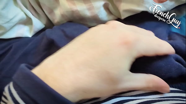 Image [FR] Mec Fran&ccedil_ais te FAIT SUCER & LECHER SON CUL d&egrave_s le matin (INSULTES & DOMINATION)