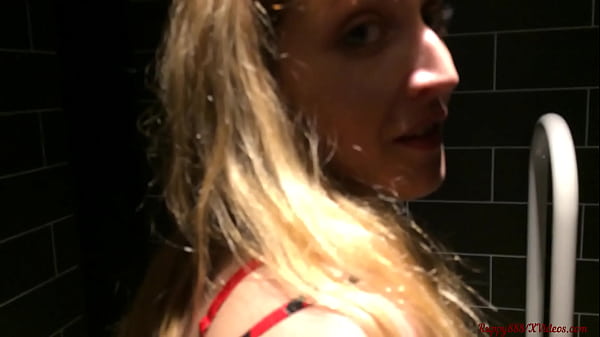 Image Anal And Blowjob Into Public Restaurant Toilet