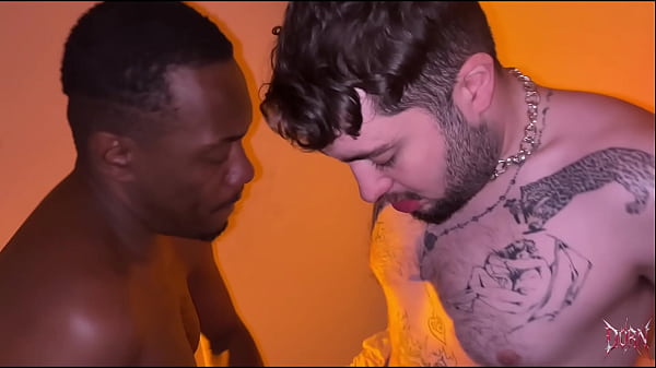 Image Fazendo amor com carinho sob luz rom&acirc_ntica (COMPLETO NO RED)