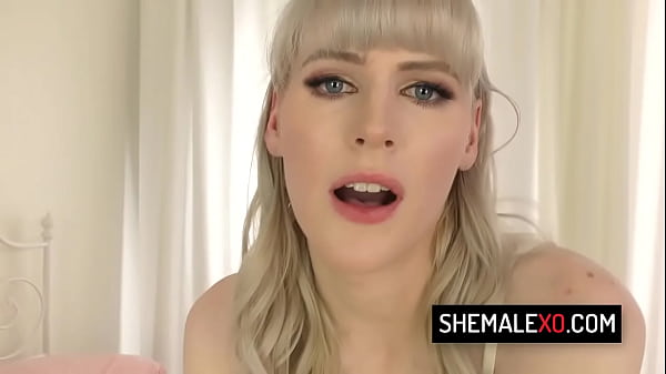 Image Pretty blonde TS Lianna Lawson takes BBC