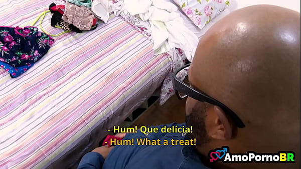 Image Eu gosto de comer minha esposa quando vejo ela usando a calcinha de minha enteada
