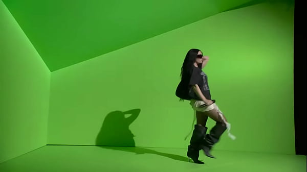 Image charli xcx 360 snl performance