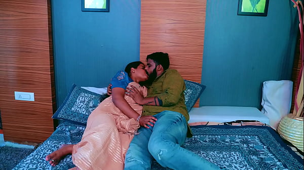 Image Hot desi couple excited for the early morning romance