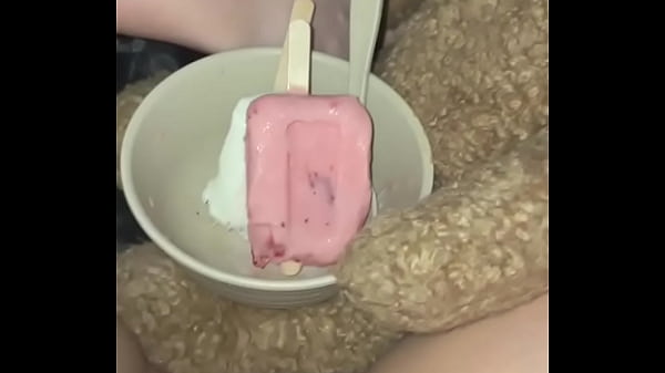 Image SAUDI-BEST AMATEUR-ARABIAN SNOEWWHITE-IN LOS ANGELES-UNITED STATES OF AMERICA-ASMR-FOOD ARAB PORN-KINKY FETISH COMPILATION-FEMALE TEEN MASTURBATION WITH PIZZA,CHOCOLATE,ICE CREAM,FRUITS