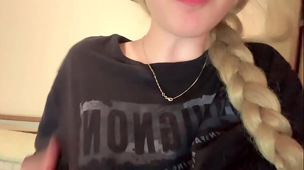 Image Cute college girl with a beautiful wet pussy has a very delicious squirting orgasm