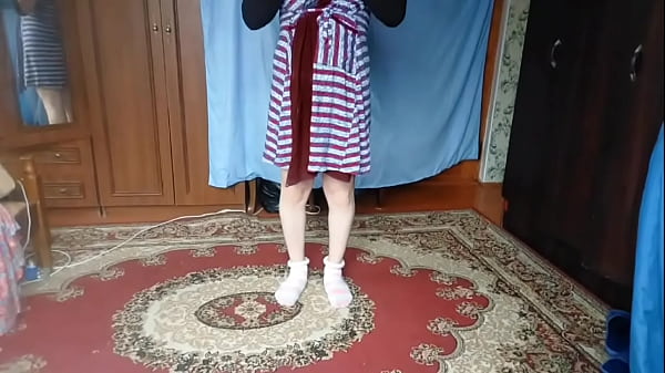Image Cumshot Happens Without Hands Swallowing With Cute Ladyboy Legs
