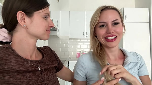 Image Gina Gerson and Maya Rose about Freedom