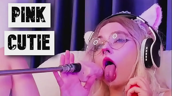 Image BDSM FETISH OF JUICY PINK CUTIE FUCKED BY A SEX MACHINE