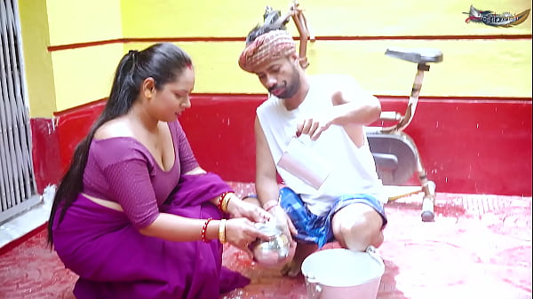 Image milkman antim harcore fuck with arshi Bhabhi when she was alone at home full movie ( hindi audio )