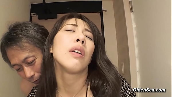 Image Cheating hairy pussy Japanese MILF gets licked and fucked