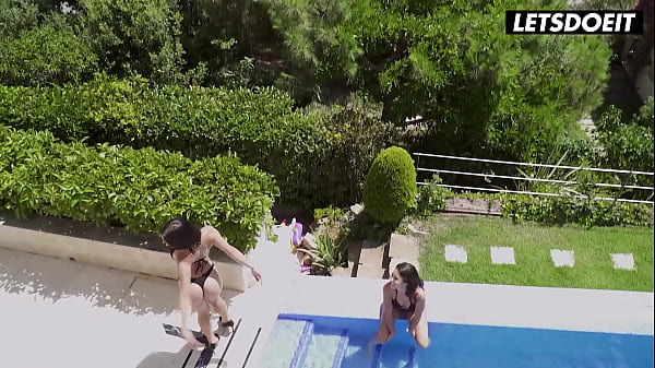 Image Carolina Abril Hot Lesbian Pool Sex With GF - A GIRL KNOWS