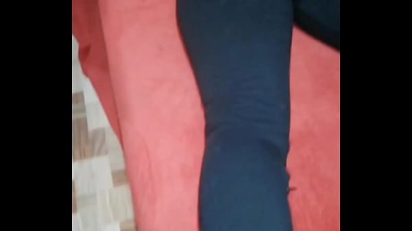 Image Sexy colegiada mandando guebo y masturb&aacute_ndose