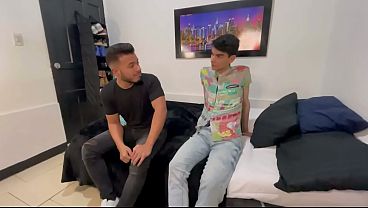 Image VENEZOLANO SE COME COLOMBIANO CON SU GRAN VERGA