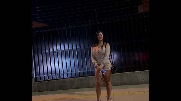 Image Desconocido convence y se folla a joven de 23 a&ntilde_os que salio de la disco