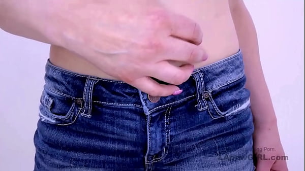 Image Stunning brunette model gets fucked at a modeling audition