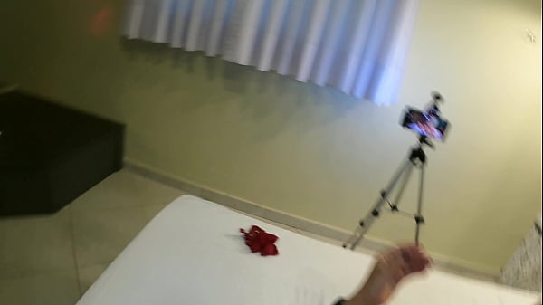 Image Safada dan&ccedil_ando no poli dance e depois levou pau do barbudo sem d&oacute_