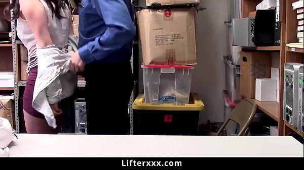 Image Mall Guard's Dirty Interrogation Techniques Leave the Suspect Begging for Mercy - Lifterxxx