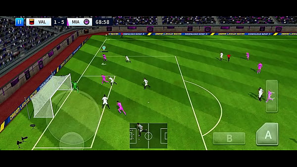 Image Jugando f&uacute_tbol de forma pornografica