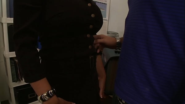 Image Fucking brunette big tits mom
