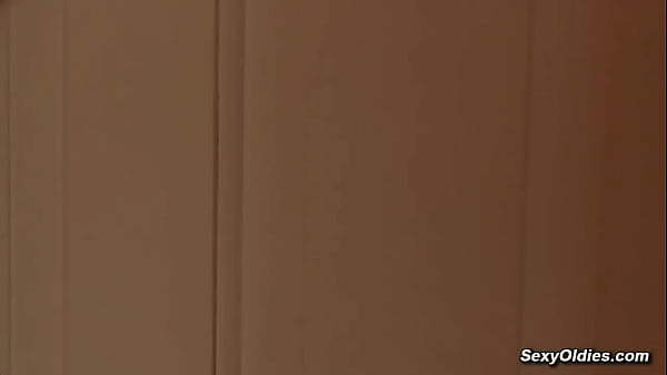 Image Dean fucks wife in bathroom on an open house