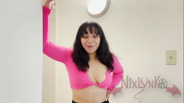 Image Goldigger auntie wants nephews dick