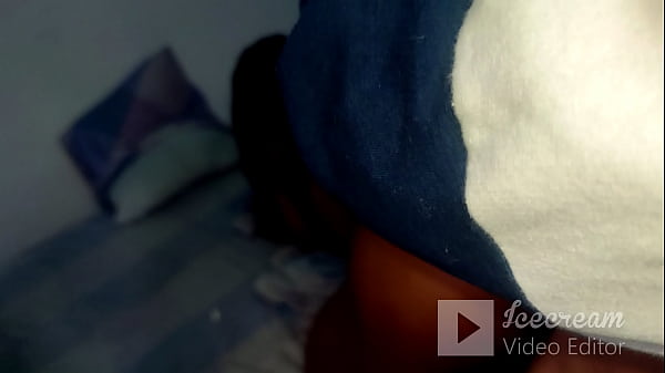 Image Mi primer sexo anal. Mi novio me convence de follarme el culo y me duele, pero me encant&oacute_