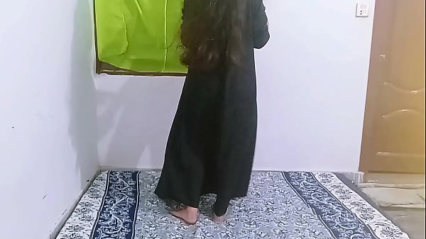 Image Desi Indian Young girl Cheating Wife Ferzana Bhabhi Wearing a Abaya Hijab Fucking