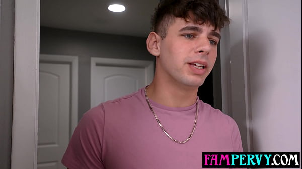 Image Naughty nympho MILF stepmother Sienna Rae orders stepson to anal fuck her