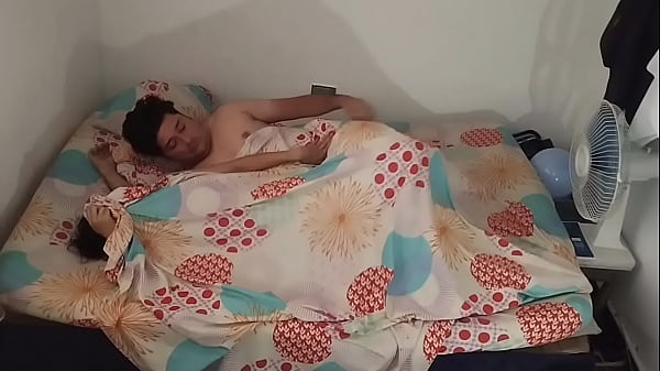 Image Abri&eacute_ndole el hueco vaginal a mi amante venezolana, es una zorra
