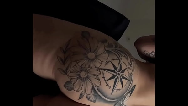 Image Ele comeu minha bucetinha bem forte