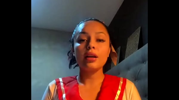 Image La puta colegiala Helena Danae nos deleita con sus jugos vaginales