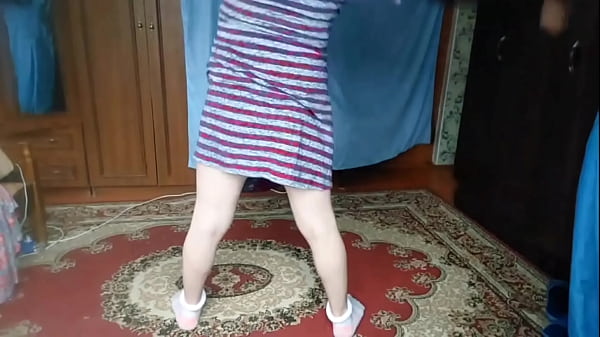 Image Short dress, long legs, big dreams