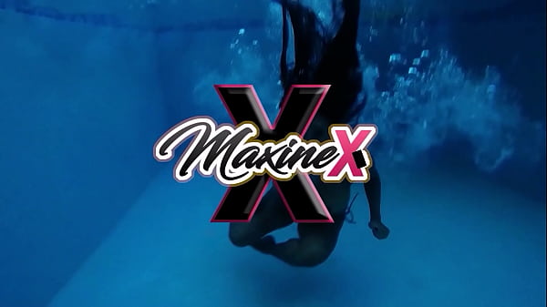 Image Horny Strap-On Fucker Maxine X Doggy Styles Sexy Lesbian Nyssa Nevers!