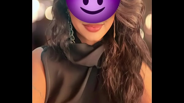 Image GEMENDO BAIXINHO PARA NAO ACORDAR O MARIDO