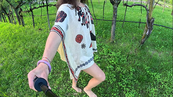 Image I undress and walk naked in nature! - Amateur