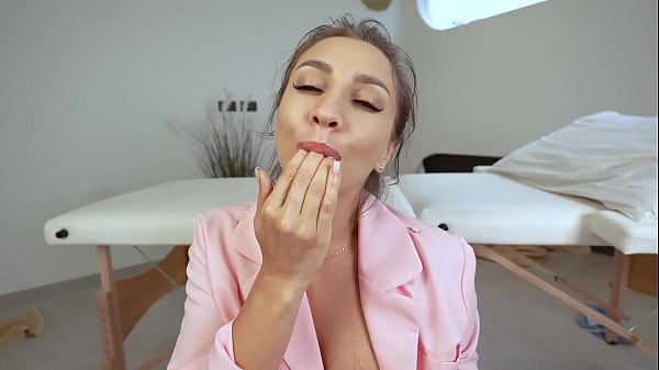 Image Client with huge dick fucked masseuse with big ass in salon