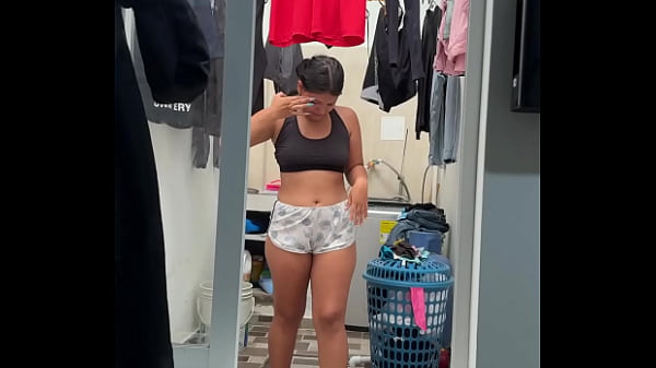 Image vecina puedes lavar mi ropa porafvor te pagare