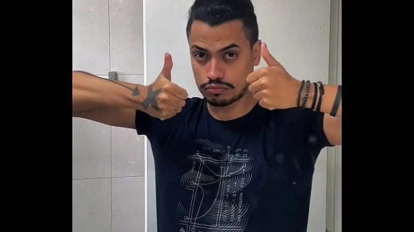 Image CORINGA NA &quot_BAT-PUNHETA&quot_KKKKKJLK OLHA ESSE TITULO MANO TMC