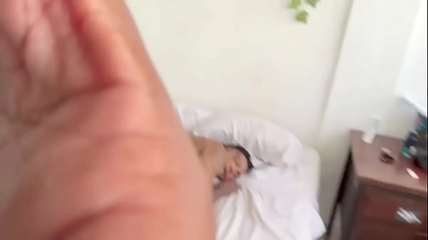 Image Estava precisando de uma massagem, o massagista me deu piroca na buceta ate eu gozar e comeu meu cuzinho com seus 23 cm