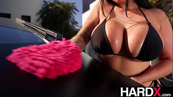Image HardX Unleashes Payton Preslee&rsquo_s Big Tits for a Hardcore Pussy Pounding