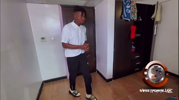 Image Sexyvee tricked her boyfriend&rsquo_s friend into fucking a fat pussy