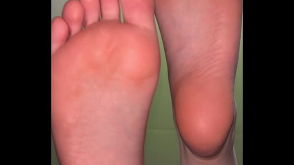 Image White girl shows me her feet for money