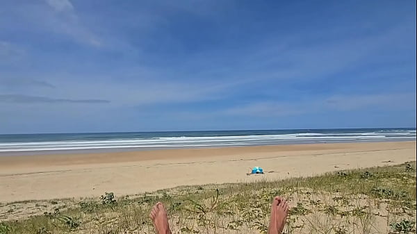 Image naked outdoor wank at the public beach