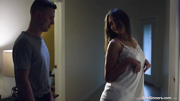 Image Im licking and fucking my stepsis HOTTEST gf in the hallway