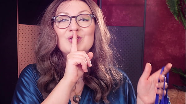 Image Try on haul: babydoll dresses! Curvy MILF in deep blue lingerie!