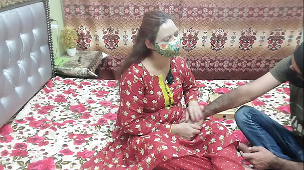 Image Pizza Delivery Boy Fucked Hard in Doggystyle Indian Desi Bhabhi Big Ass Hindi Audio