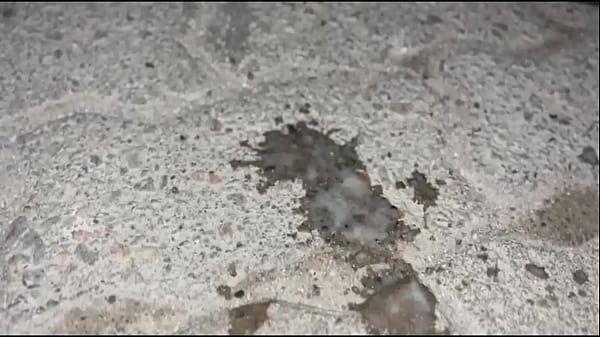 Image CASADA CORRENDO DE SHORTINHO BRANCO CURTINHO NA VIA DUTRA E UM DOTADO OFERECE UMA CARONA MUITO GOSTOSA