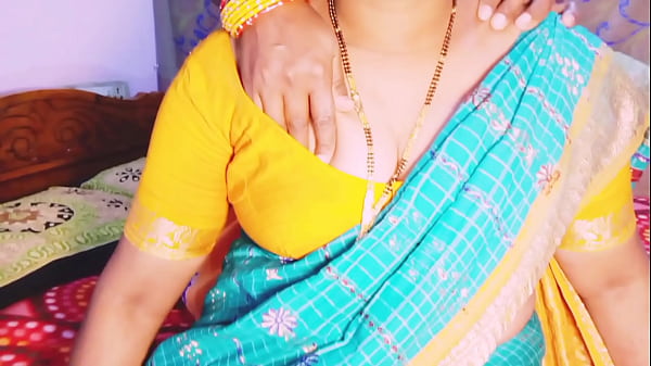 Image Indian lesbian. Beautiful sarees aunty and daughter in law hot lesbian romance Telugu dirty talks.
