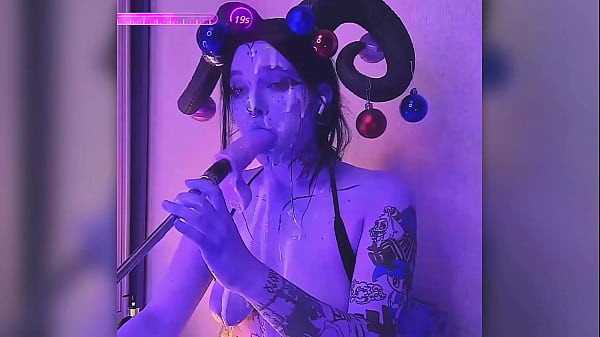 Image DEVIL FILLED WITH CUM PASSIONATELY GIVES BLOWJOBS